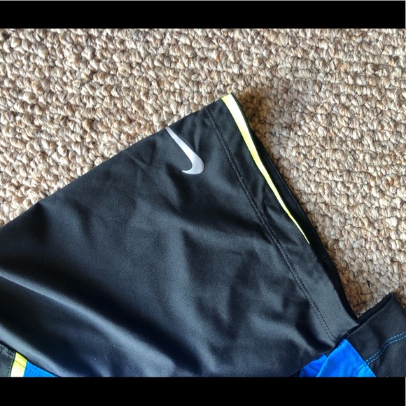 Nike Dri Fit Golf Polo - Picture 5 of 5